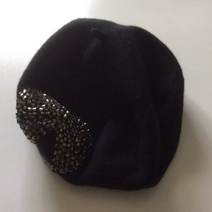 Forever 21 Beaded Bow Beret